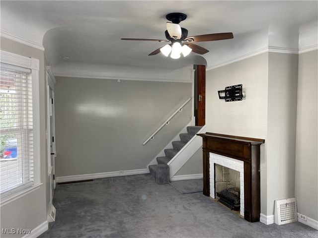 1500 Lauderdale Avenue, Lakewood, OH 44107