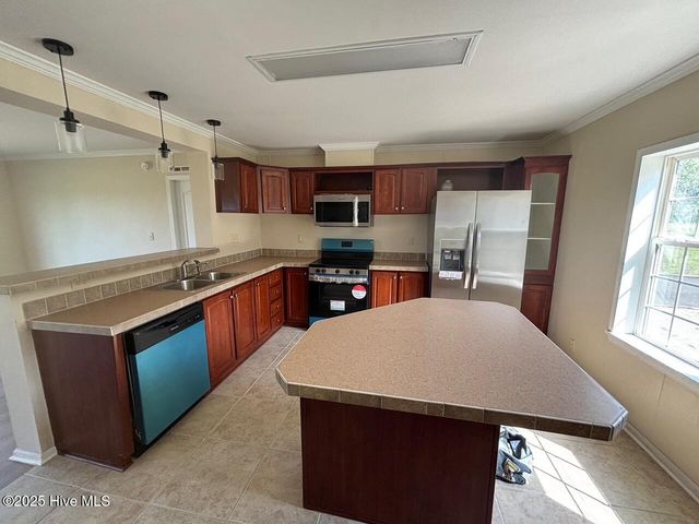 419 Shadneck Road, Elizabeth City, NC 27909