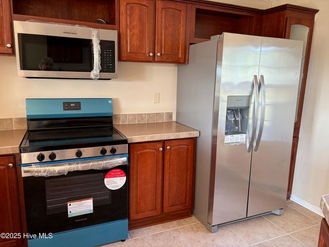 419 Shadneck Road, Elizabeth City, NC 27909