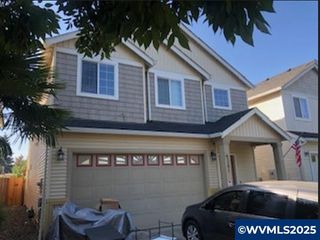 1361 Marigold Dr, Independence, OR 97351