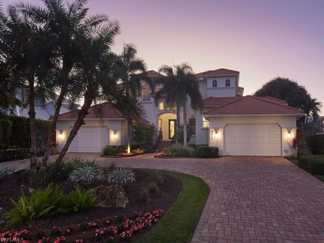 4419 Crayton RD, Naples, FL 34103