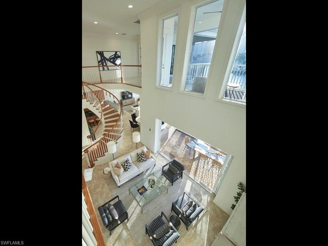 4419 Crayton RD, Naples, FL 34103