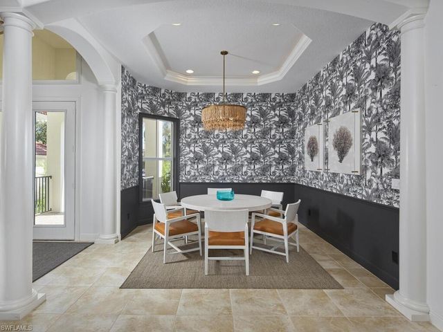 4419 Crayton RD, Naples, FL 34103