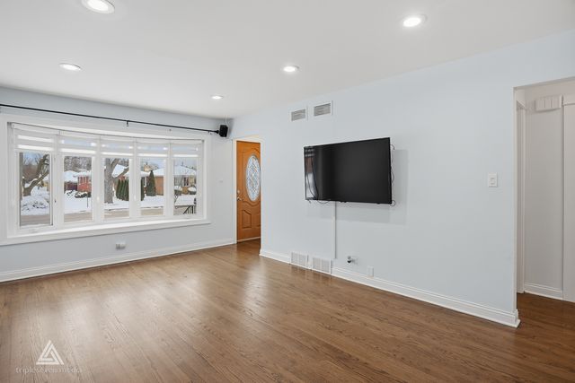 3644 Scott Street, Franklin Park, IL 60131