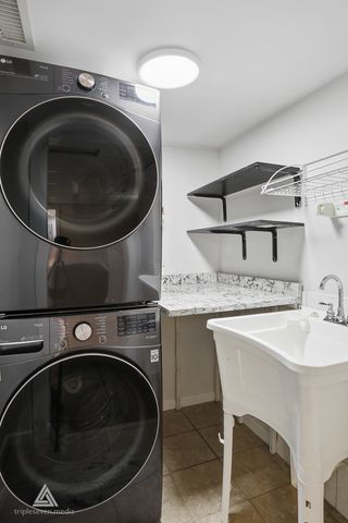 3644 Scott Street, Franklin Park, IL 60131