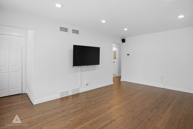 3644 Scott Street, Franklin Park, IL 60131