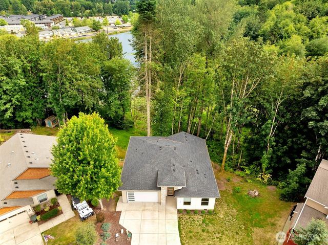 122 Surfview Drive, Kelso, WA 98626