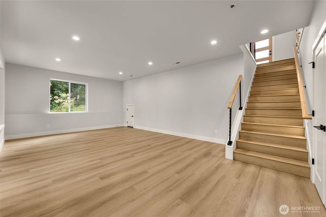 122 Surfview Drive, Kelso, WA 98626