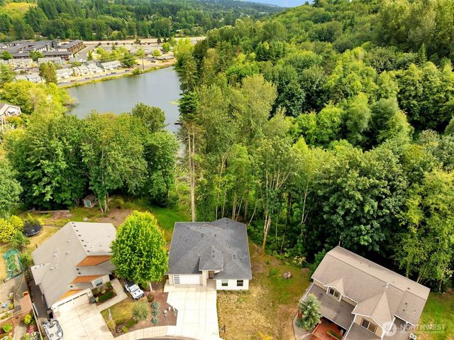 122 Surfview Drive, Kelso, WA 98626