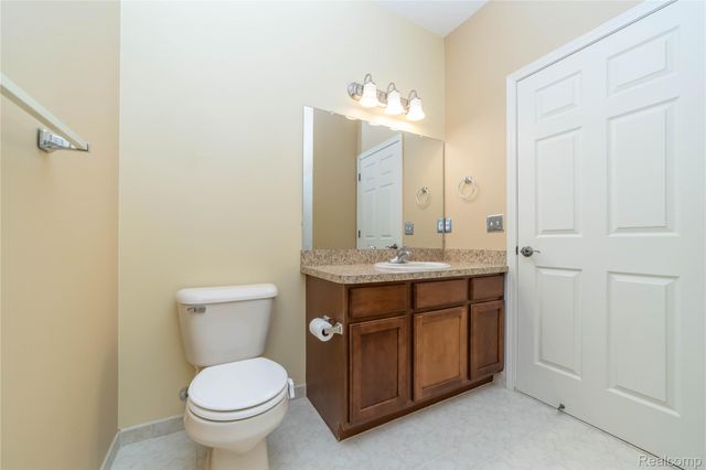 5143 Parsley Drive, Shelby Charter Township, MI 48316