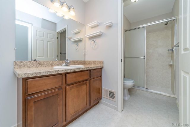 5143 Parsley Drive, Shelby Charter Township, MI 48316