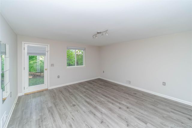 5143 Parsley Drive, Shelby Charter Township, MI 48316