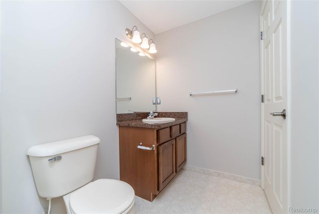 5143 Parsley Drive, Shelby Charter Township, MI 48316