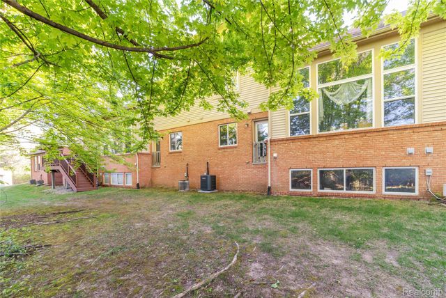 5143 Parsley Drive, Shelby Charter Township, MI 48316