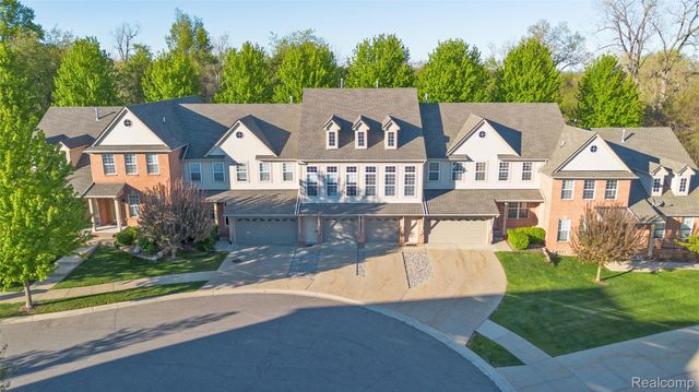 5143 Parsley Drive, Shelby Charter Township, MI 48316