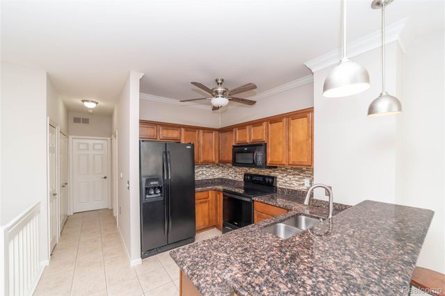 5143 Parsley Drive, Shelby Charter Township, MI 48316