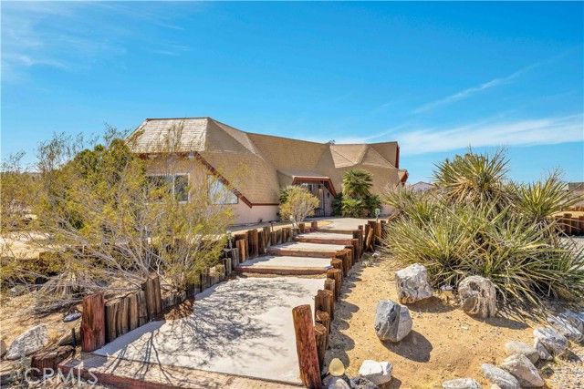 6888 Sunnyhill Road, Joshua Tree, CA 92252