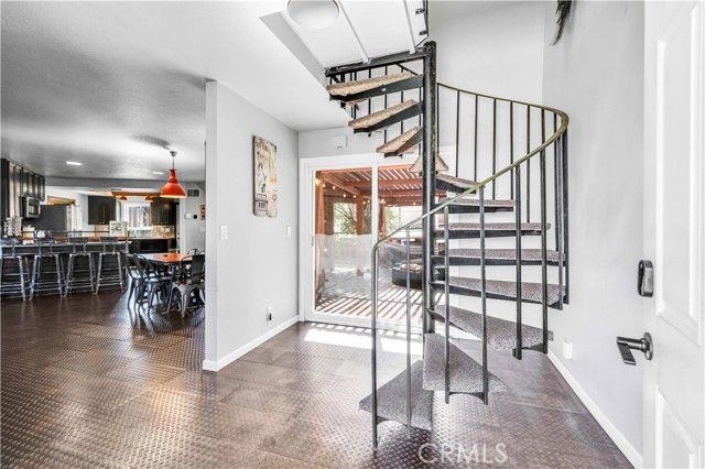 6888 Sunnyhill Road, Joshua Tree, CA 92252