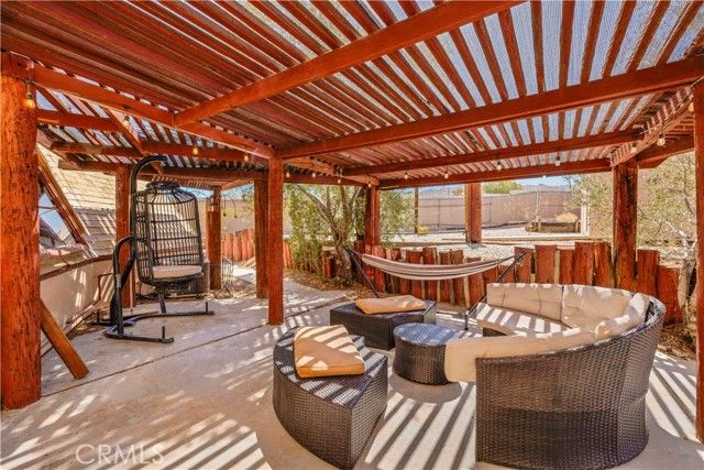 6888 Sunnyhill Road, Joshua Tree, CA 92252