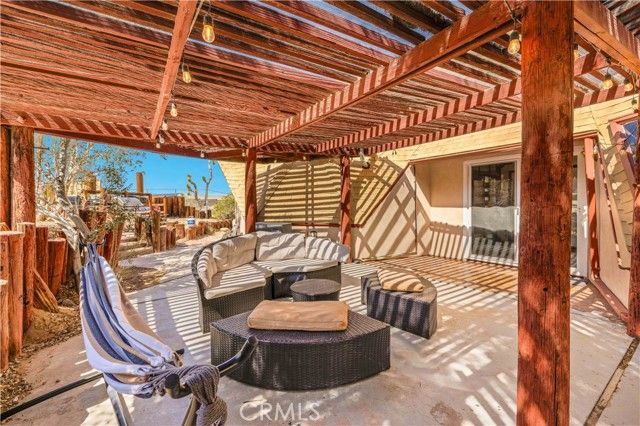 6888 Sunnyhill Road, Joshua Tree, CA 92252