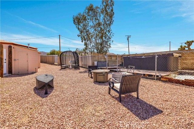 6888 Sunnyhill Road, Joshua Tree, CA 92252