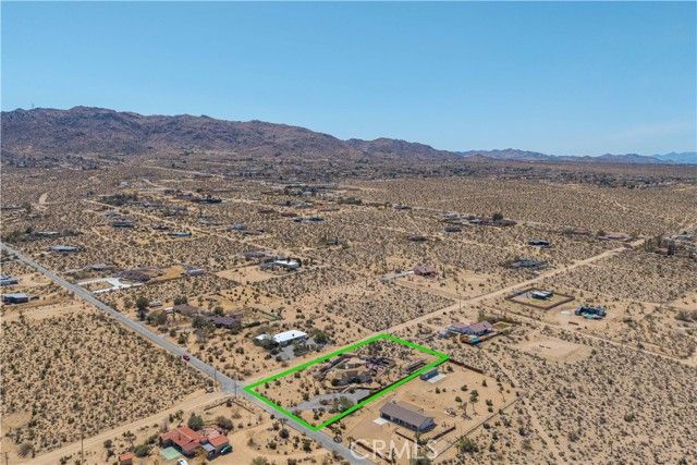 6888 Sunnyhill Road, Joshua Tree, CA 92252