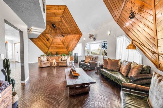 6888 Sunnyhill Road, Joshua Tree, CA 92252