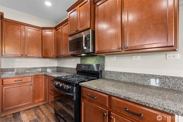 7814 Elise Lane SE, Tumwater, WA 98501