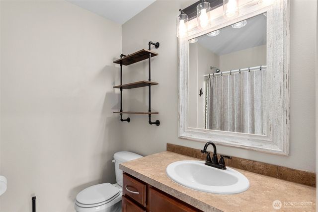 7814 Elise Lane SE, Tumwater, WA 98501