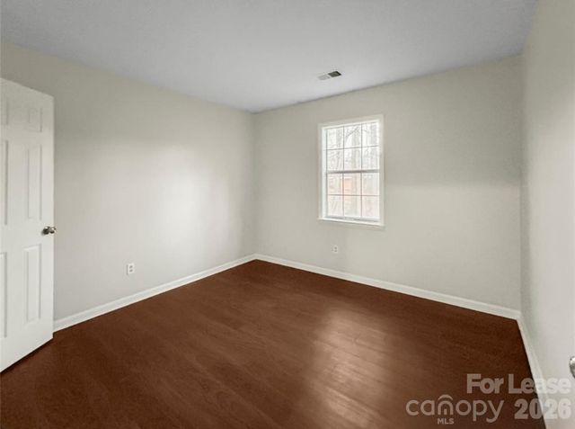 5933 Ruth Drive, Charlotte, NC 28215