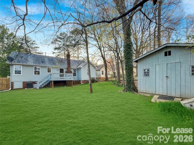 5933 Ruth Drive, Charlotte, NC 28215