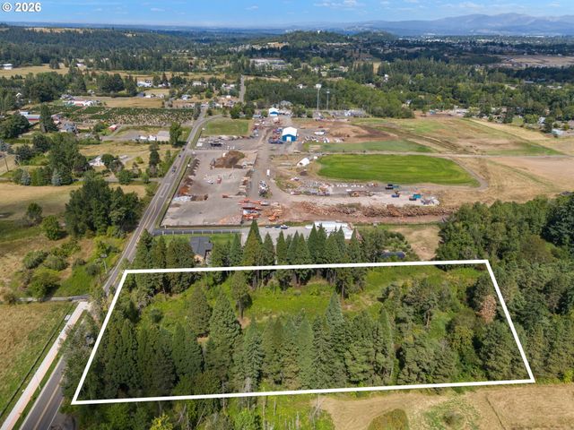 172 Se SE 172nd Ave, Happy Valley, OR 97086