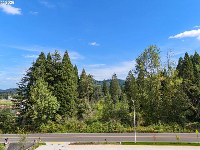 172 Se SE 172nd Ave, Happy Valley, OR 97086