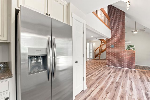 21 Fells Way, Laconia, NH 03246