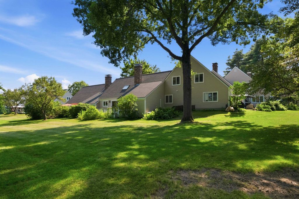 21 Fells Way, Laconia, NH 03246