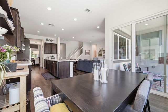 10337 Dynamic Way, Elk Grove, CA 95757