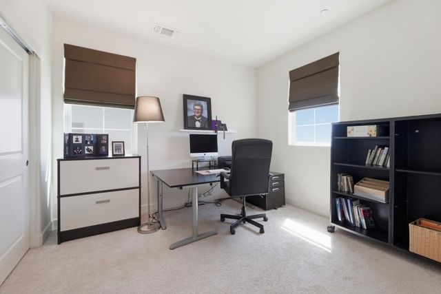 10337 Dynamic Way, Elk Grove, CA 95757