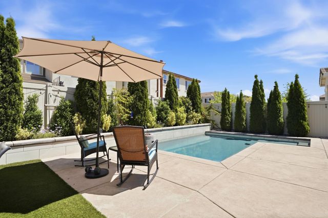 10337 Dynamic Way, Elk Grove, CA 95757