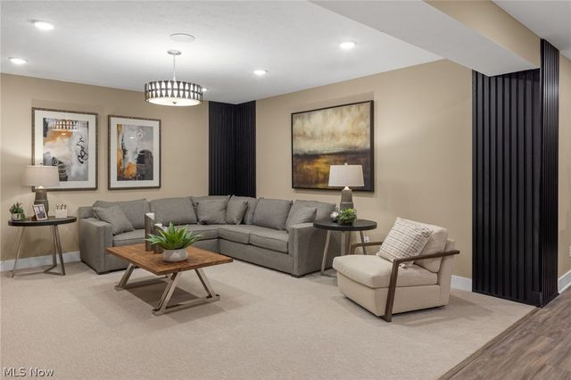 2884 Grayson Drive, Medina, OH 44256
