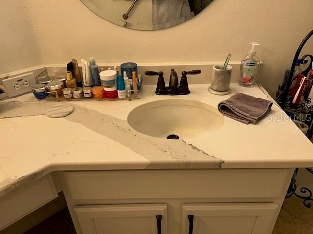 6145 E 41 STREET, Bradenton, FL 34203