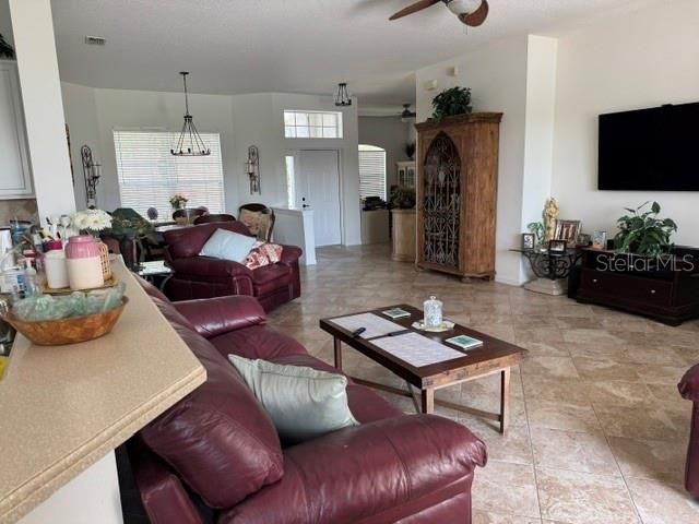6145 E 41 STREET, Bradenton, FL 34203