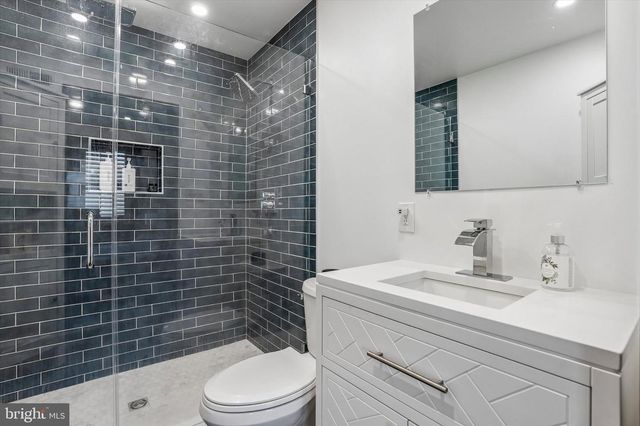 145 DUDLEY ST, Philadelphia, PA 19148