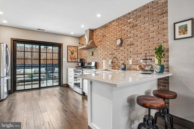 145 DUDLEY ST, Philadelphia, PA 19148