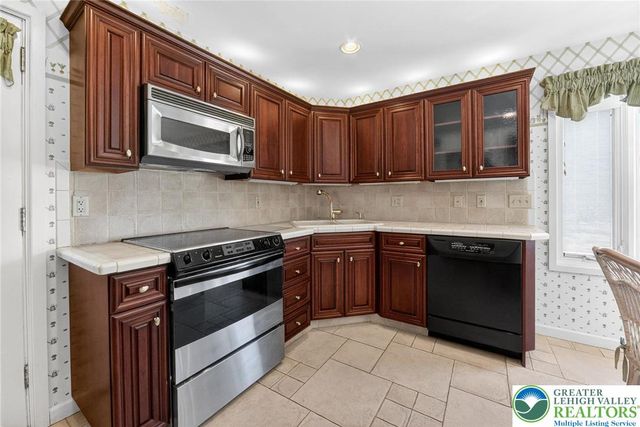 3535 Altonah Road, Bethlehem City, PA 18017