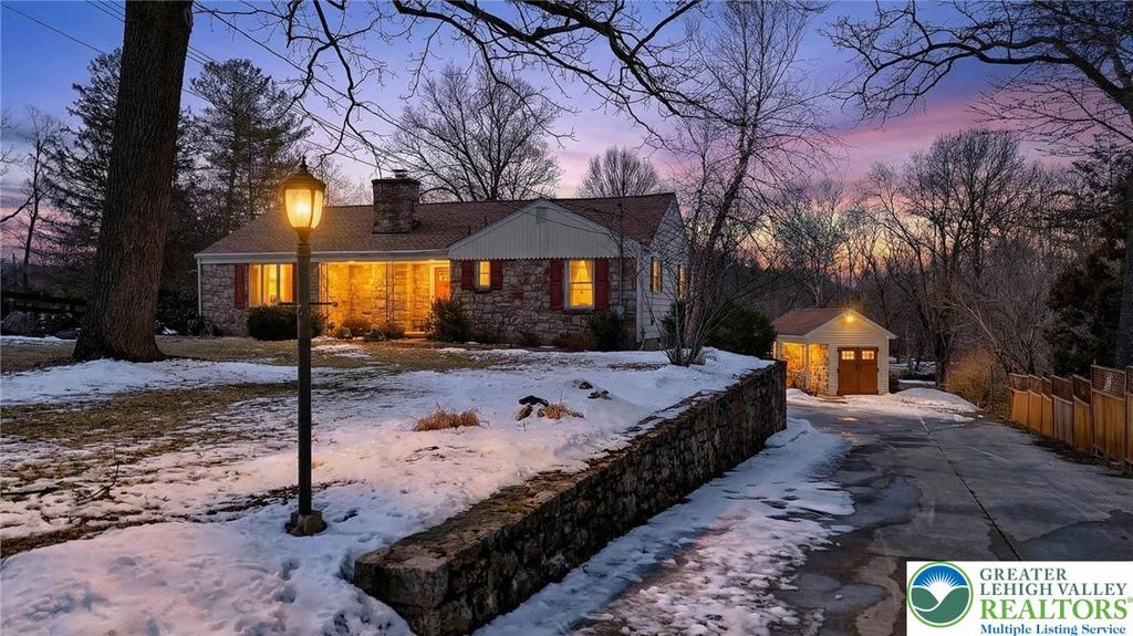 3535 Altonah Road, Bethlehem City, PA 18017