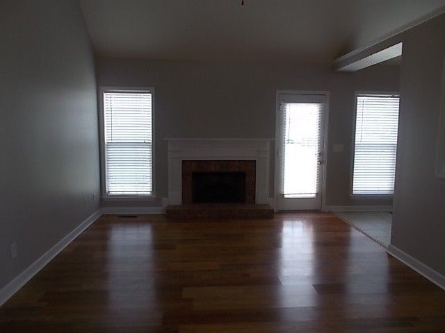 2229 Dewey Dr, Spring Hill, TN 37174