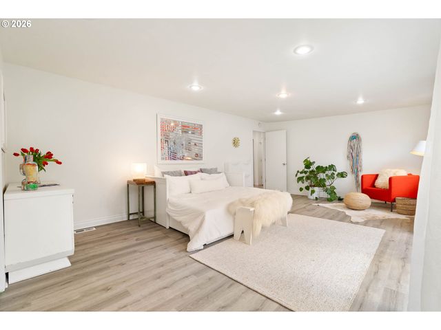 12655 Se 26TH Ave, Milwaukie, OR 97222