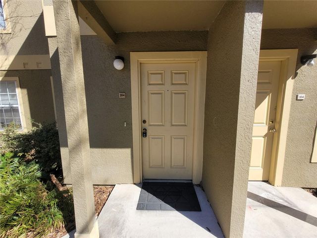 5934 BRICKLEBERRY LANE 204, Zephyrhills, FL 33541