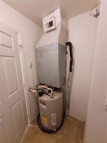 5934 BRICKLEBERRY LANE 204, Zephyrhills, FL 33541