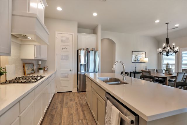8212 San Bernard Trail, Mckinney, TX 75071